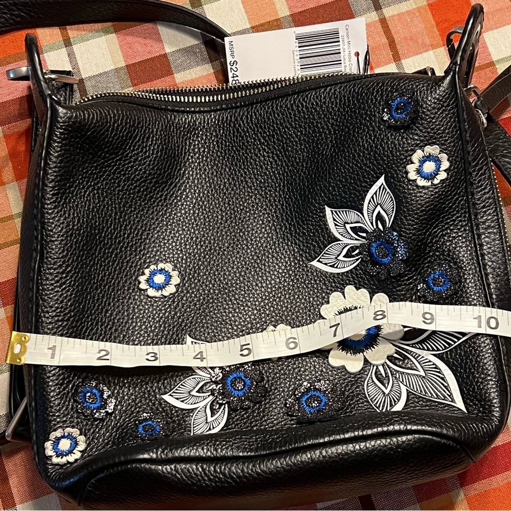 Vera Bradley Black Leather Crossbody with Leather Embellishments NWT - Picture 2 of 12